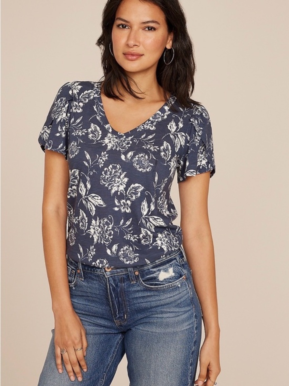 Maurices 0X 24/7 Holland Floral Tulip sleeve tee
